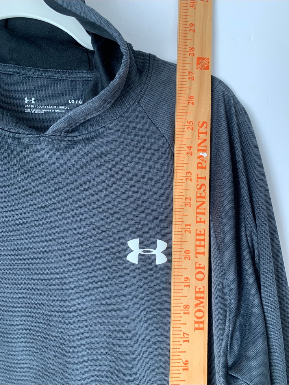 Under Armour Men’s Dark Gray Hooded Pullover with White Logo Size L - Picture 4 of 6